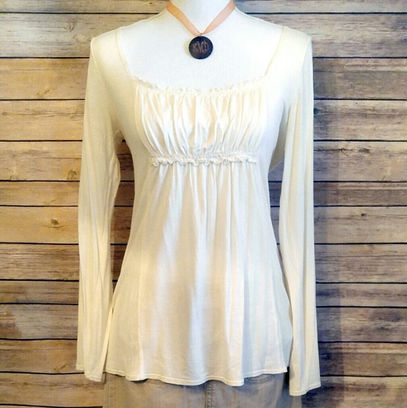 sophie max Tops - Flattering, flowy top